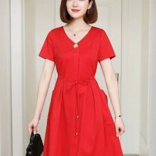 成都一手货源品牌折扣女装批发市场探秘 拿货攻略与市场实景