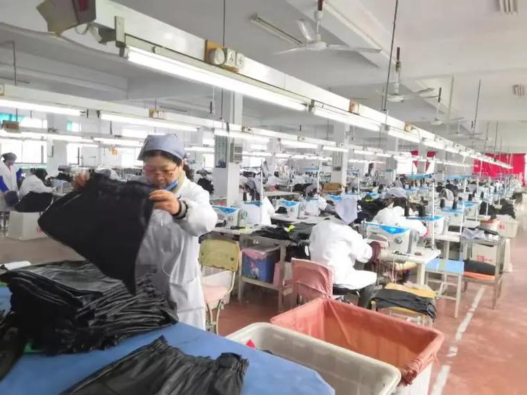 徐州云亦祥 以产业协同打造服装批发与加工新标杆